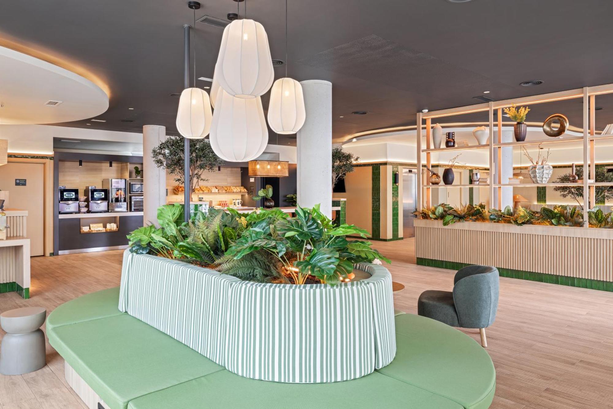B&B Hotel Мурсия Екстериор снимка